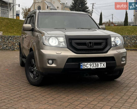 Бежевый Хонда Пилот, объемом двигателя 3.47 л и пробегом 222 тыс. км за 12700 $, фото 2 на Automoto.ua