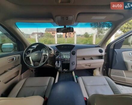 Бежевый Хонда Пилот, объемом двигателя 3.5 л и пробегом 211 тыс. км за 11500 $, фото 1 на Automoto.ua