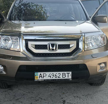 Хонда Пилот 2009 в Запорожье на Automoto.ua Бежевый Хонда Пилот, объемом двигателя 3.47 л и пробегом 186 тыс. км за 12000 $, фото 3 на Automoto.ua