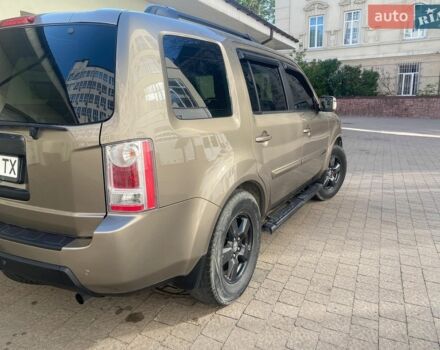 Бежевий Хонда Пілот, об'ємом двигуна 3.47 л та пробігом 227 тис. км за 12500 $, фото 1 на Automoto.ua