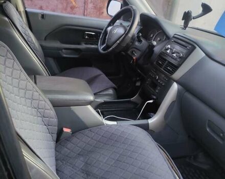 Чорний Хонда Пілот, об'ємом двигуна 3.47 л та пробігом 270 тис. км за 7500 $, фото 6 на Automoto.ua