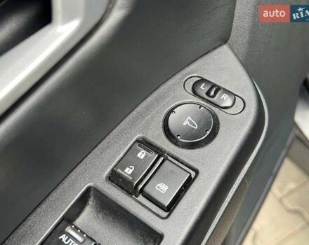 Черный Хонда Пилот, объемом двигателя 3.5 л и пробегом 274 тыс. км за 11500 $, фото 20 на Automoto.ua