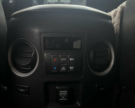 Черный Хонда Пилот, объемом двигателя 3.47 л и пробегом 251 тыс. км за 10500 $, фото 22 на Automoto.ua