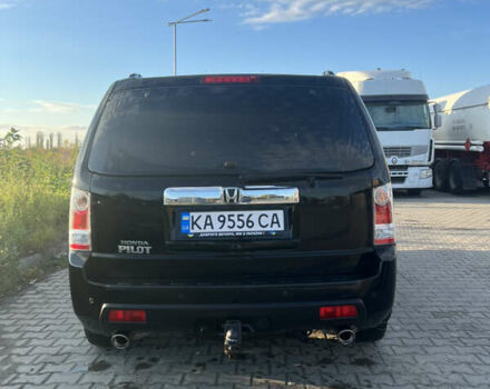 Черный Хонда Пилот, объемом двигателя 3.47 л и пробегом 251 тыс. км за 10500 $, фото 5 на Automoto.ua