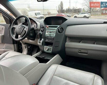 Чорний Хонда Пілот, об'ємом двигуна 3.47 л та пробігом 180 тис. км за 8950 $, фото 49 на Automoto.ua