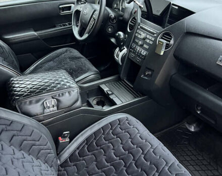 Чорний Хонда Пілот, об'ємом двигуна 3.5 л та пробігом 345 тис. км за 14000 $, фото 36 на Automoto.ua