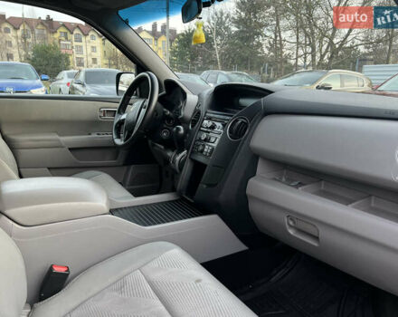 Чорний Хонда Пілот, об'ємом двигуна 3.47 л та пробігом 240 тис. км за 9999 $, фото 23 на Automoto.ua