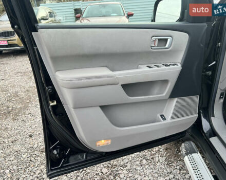 Чорний Хонда Пілот, об'ємом двигуна 3.47 л та пробігом 240 тис. км за 9999 $, фото 14 на Automoto.ua