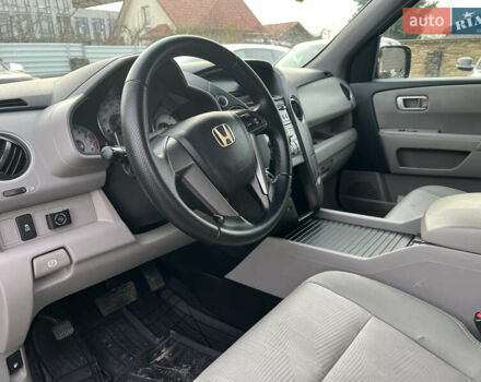 Чорний Хонда Пілот, об'ємом двигуна 3.47 л та пробігом 240 тис. км за 9999 $, фото 13 на Automoto.ua