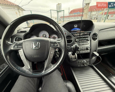 Чорний Хонда Пілот, об'ємом двигуна 3.47 л та пробігом 268 тис. км за 15990 $, фото 18 на Automoto.ua