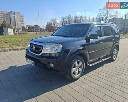 Черный Хонда Пилот, объемом двигателя 3.5 л и пробегом 241 тыс. км за 8900 $, фото 1 на Automoto.ua