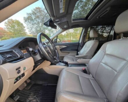 Хонда Пилот 2017 в Днепре (Днепропетровске) на Automoto.ua Красный Хонда Пилот, объемом двигателя 3.5 л и пробегом 58 тыс. км за 18500 $, фото 8 на Automoto.ua