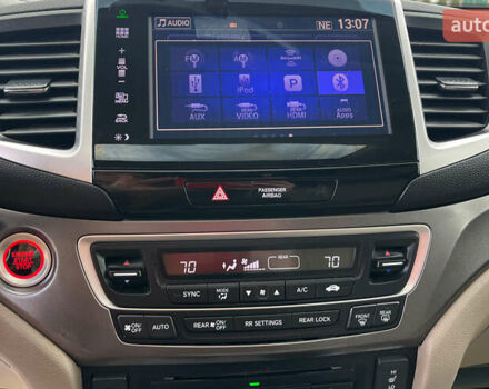 Красный Хонда Пилот, объемом двигателя 3.47 л и пробегом 246 тыс. км за 17300 $, фото 14 на Automoto.ua