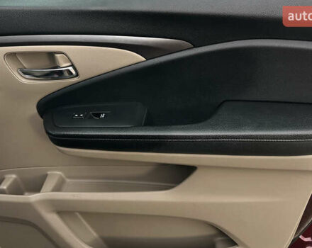 Красный Хонда Пилот, объемом двигателя 3.47 л и пробегом 246 тыс. км за 17300 $, фото 27 на Automoto.ua