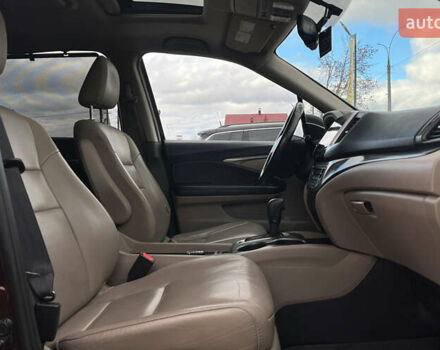 Красный Хонда Пилот, объемом двигателя 3.47 л и пробегом 246 тыс. км за 17300 $, фото 25 на Automoto.ua