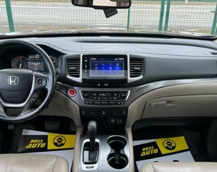 Красный Хонда Пилот, объемом двигателя 3.5 л и пробегом 246 тыс. км за 17300 $, фото 10 на Automoto.ua