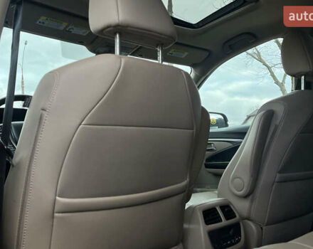 Красный Хонда Пилот, объемом двигателя 3.47 л и пробегом 246 тыс. км за 17300 $, фото 23 на Automoto.ua