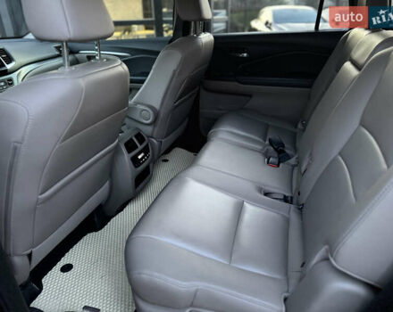 Красный Хонда Пилот, объемом двигателя 3.47 л и пробегом 138 тыс. км за 18899 $, фото 13 на Automoto.ua