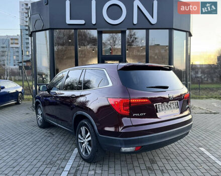 Красный Хонда Пилот, объемом двигателя 3.47 л и пробегом 138 тыс. км за 18899 $, фото 5 на Automoto.ua