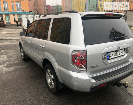 Серый Хонда Пилот, объемом двигателя 3.47 л и пробегом 385 тыс. км за 7300 $, фото 5 на Automoto.ua
