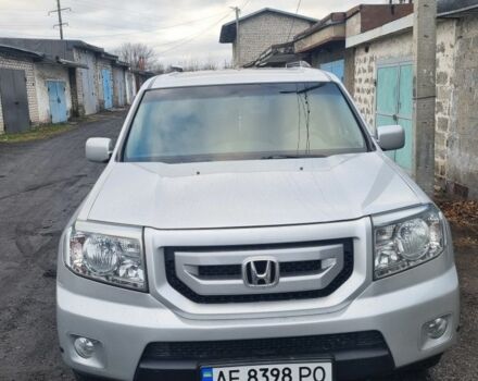 Серый Хонда Пилот, объемом двигателя 3.5 л и пробегом 250 тыс. км за 12000 $, фото 3 на Automoto.ua