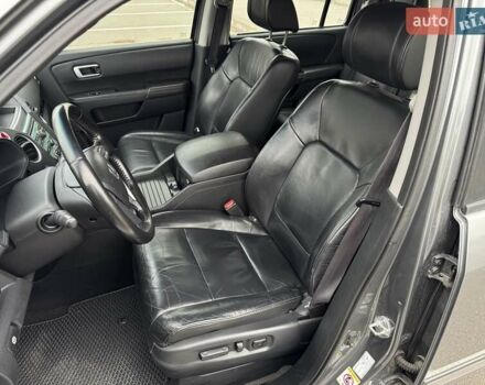 Серый Хонда Пилот, объемом двигателя 3.47 л и пробегом 258 тыс. км за 9900 $, фото 17 на Automoto.ua