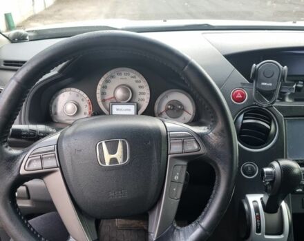 Серый Хонда Пилот, объемом двигателя 3.5 л и пробегом 250 тыс. км за 12000 $, фото 8 на Automoto.ua