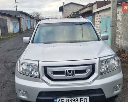 Серый Хонда Пилот, объемом двигателя 3.5 л и пробегом 250 тыс. км за 12000 $, фото 2 на Automoto.ua