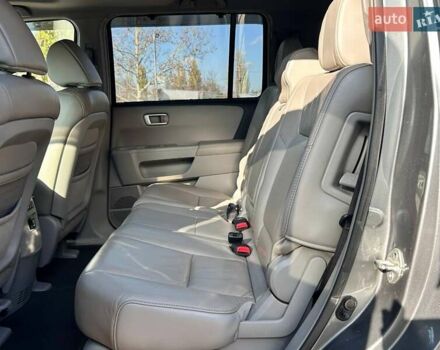 Сірий Хонда Пілот, об'ємом двигуна 3.5 л та пробігом 250 тис. км за 11800 $, фото 25 на Automoto.ua