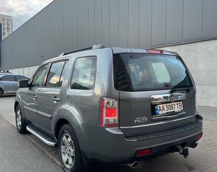 Хонда Пилот 2008 в Вишневом на Automoto.ua Серый Хонда Пилот, объемом двигателя 3.5 л и пробегом 183 тыс. км за 10800 $, фото 6 на Automoto.ua