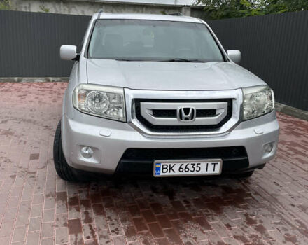 Сірий Хонда Пілот, об'ємом двигуна 3.47 л та пробігом 211 тис. км за 11500 $, фото 2 на Automoto.ua