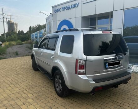 Серый Хонда Пилот, объемом двигателя 3.47 л и пробегом 313 тыс. км за 11800 $, фото 4 на Automoto.ua