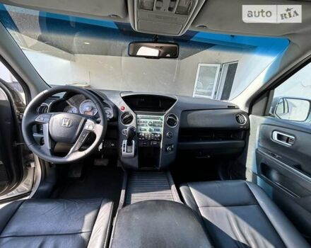 Серый Хонда Пилот, объемом двигателя 3.5 л и пробегом 193 тыс. км за 11700 $, фото 10 на Automoto.ua