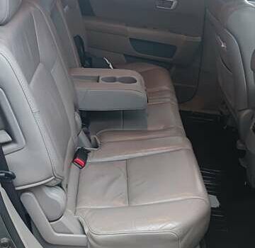 Хонда Пилот 2010 в Житомире на Automoto.ua Серый Хонда Пилот, объемом двигателя 3.5 л и пробегом 345 тыс. км за 12999 $, фото 6 на Automoto.ua