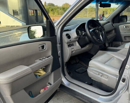 Сірий Хонда Пілот, об'ємом двигуна 3.47 л та пробігом 309 тис. км за 10500 $, фото 8 на Automoto.ua