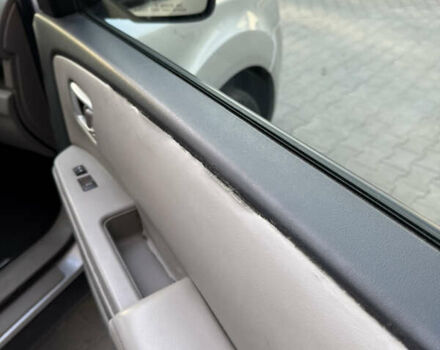 Сірий Хонда Пілот, об'ємом двигуна 3.47 л та пробігом 309 тис. км за 10500 $, фото 16 на Automoto.ua