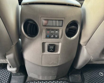 Сірий Хонда Пілот, об'ємом двигуна 3.47 л та пробігом 309 тис. км за 10500 $, фото 18 на Automoto.ua