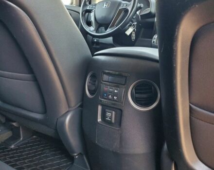 Хонда Пилот 2015 в Одессе на Automoto.ua Серый Хонда Пилот, объемом двигателя 3.5 л и пробегом 160 тыс. км за 14000 $, фото 10 на Automoto.ua