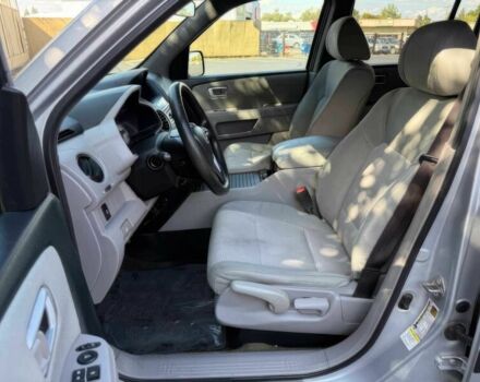 Сірий Хонда Пілот, об'ємом двигуна 3.5 л та пробігом 73 тис. км за 2600 $, фото 6 на Automoto.ua