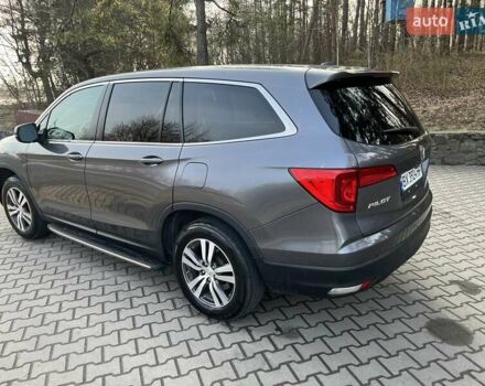 Серый Хонда Пилот, объемом двигателя 3.47 л и пробегом 184 тыс. км за 19500 $, фото 5 на Automoto.ua