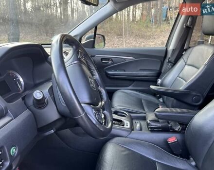 Серый Хонда Пилот, объемом двигателя 3.47 л и пробегом 184 тыс. км за 18500 $, фото 18 на Automoto.ua