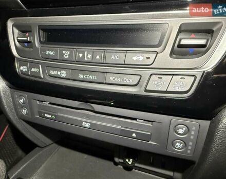 Серый Хонда Пилот, объемом двигателя 3 л и пробегом 125 тыс. км за 23000 $, фото 19 на Automoto.ua