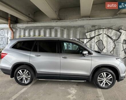 Серый Хонда Пилот, объемом двигателя 3 л и пробегом 125 тыс. км за 23000 $, фото 11 на Automoto.ua