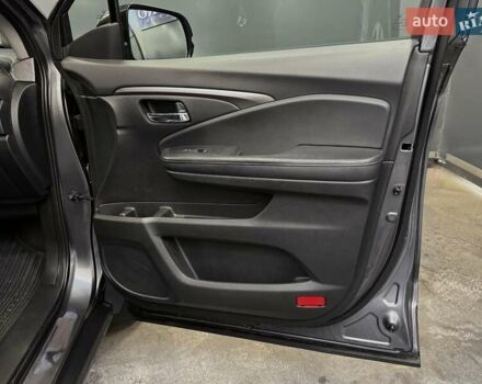 Сірий Хонда Пілот, об'ємом двигуна 3.5 л та пробігом 69 тис. км за 24500 $, фото 37 на Automoto.ua