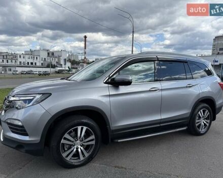 Серый Хонда Пилот, объемом двигателя 3 л и пробегом 125 тыс. км за 23500 $, фото 4 на Automoto.ua