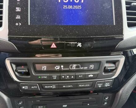 Серый Хонда Пилот, объемом двигателя 3 л и пробегом 125 тыс. км за 23500 $, фото 35 на Automoto.ua