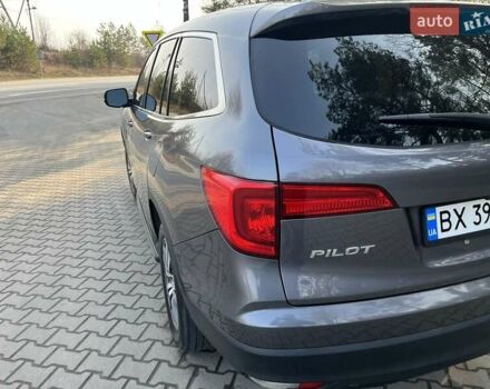 Серый Хонда Пилот, объемом двигателя 3.47 л и пробегом 184 тыс. км за 19500 $, фото 7 на Automoto.ua