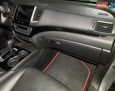 Серый Хонда Пилот, объемом двигателя 3 л и пробегом 125 тыс. км за 23000 $, фото 16 на Automoto.ua