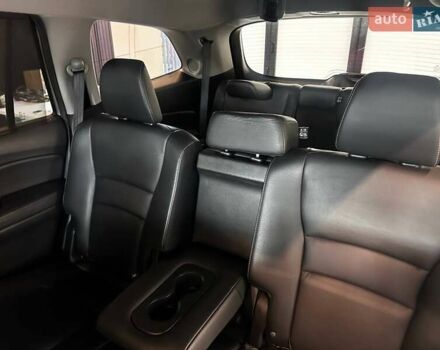 Серый Хонда Пилот, объемом двигателя 3 л и пробегом 147 тыс. км за 23900 $, фото 28 на Automoto.ua