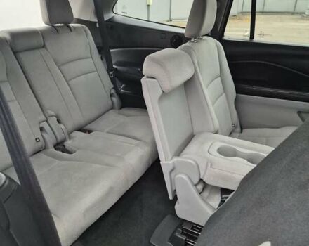 Хонда Пилот 2018 в Киеве на Automoto.ua Серый Хонда Пилот, объемом двигателя 3.47 л и пробегом 86 тыс. км за 21500 $, фото 20 на Automoto.ua